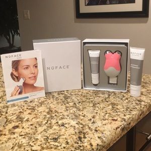 Mini NuFace Toning Device w/ Original Box & Primer
